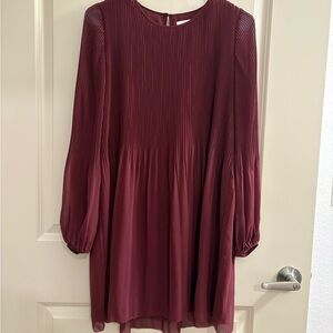 Aritzia Wilfred Daydreamer pleated mini dress